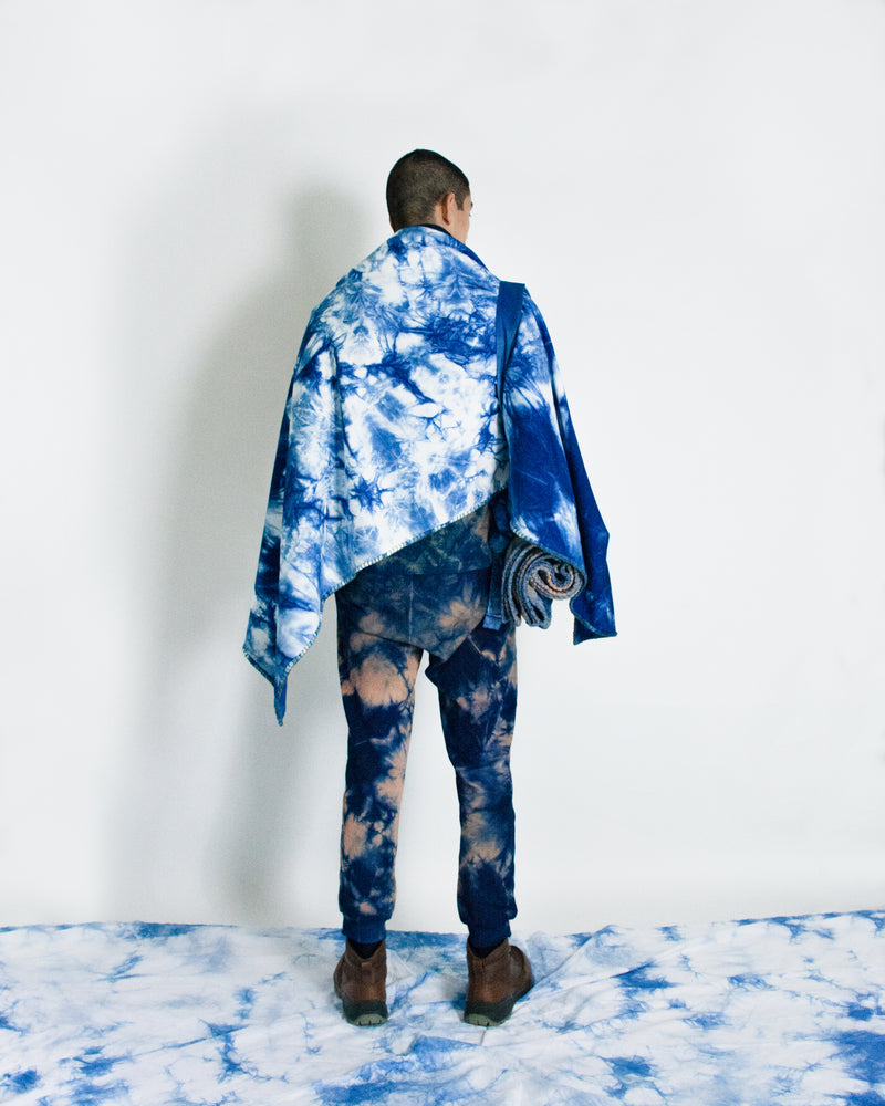 ISAN DREAMS CAMO TIE-DYED INDIGO BAMBOO FLEECE BLANKET