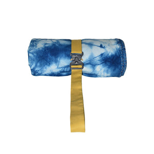 ISAN DREAMS Camo Tie-dyed Indigo Bamboo Fleece Blanket - Philip Huang